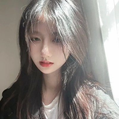 巨蛇闯女校